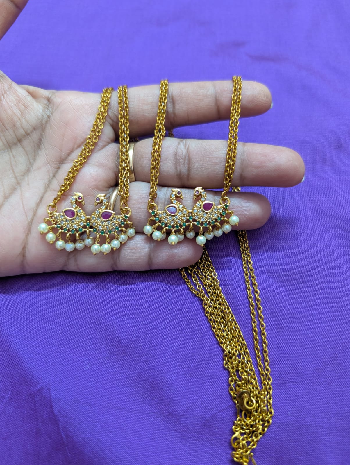 Peacock Design Two Line Chain โ 18 Inches