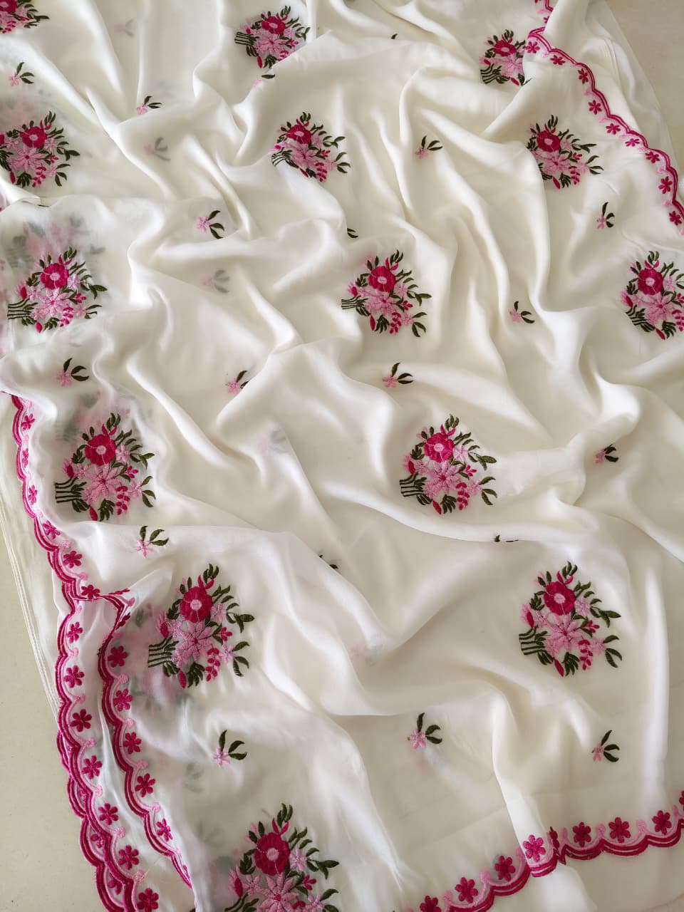 Ivory White Star Georgette Saree with Pink Floral Embroidery & Scalloped Border