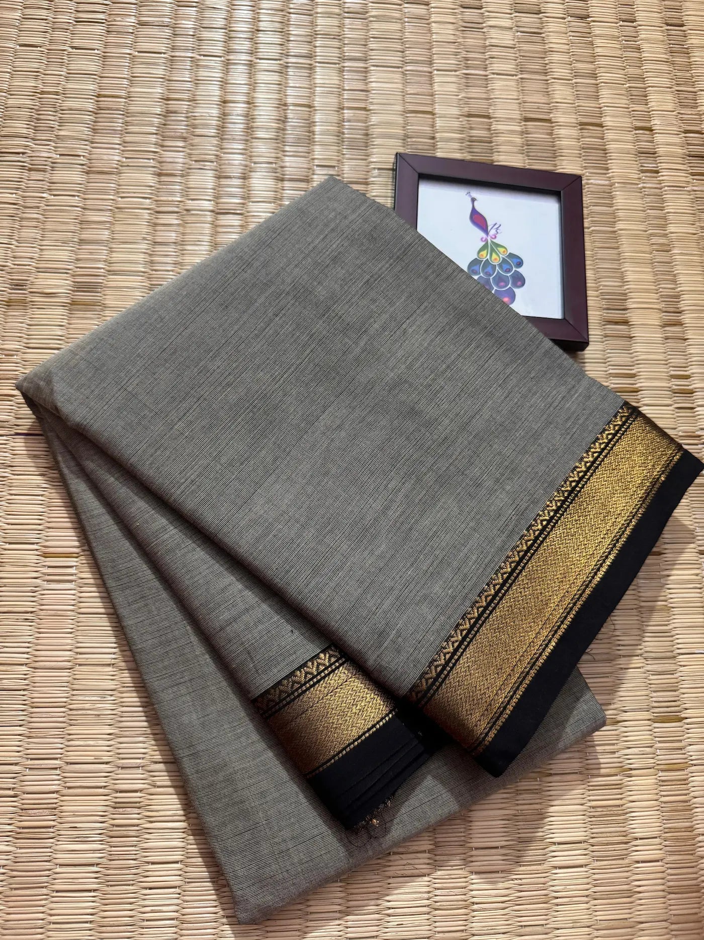 Gray Elegant Kanchi Cotton Saree with Rich Zari Border & Tassel Pallu