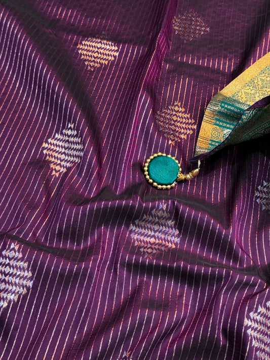 Saanvi Royal Purple Banarasi Silk Saree with Dual Zari Minakari Weaving & Contrast Pallu