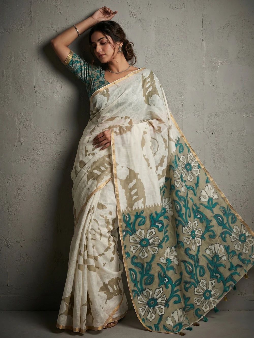 Ivory White Kalamkari Print Linen Saree with Teal Floral Pallu & Zari Border
